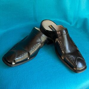 Stacy Adams Men’s Black Leather Fisherman Slip on Sandals.